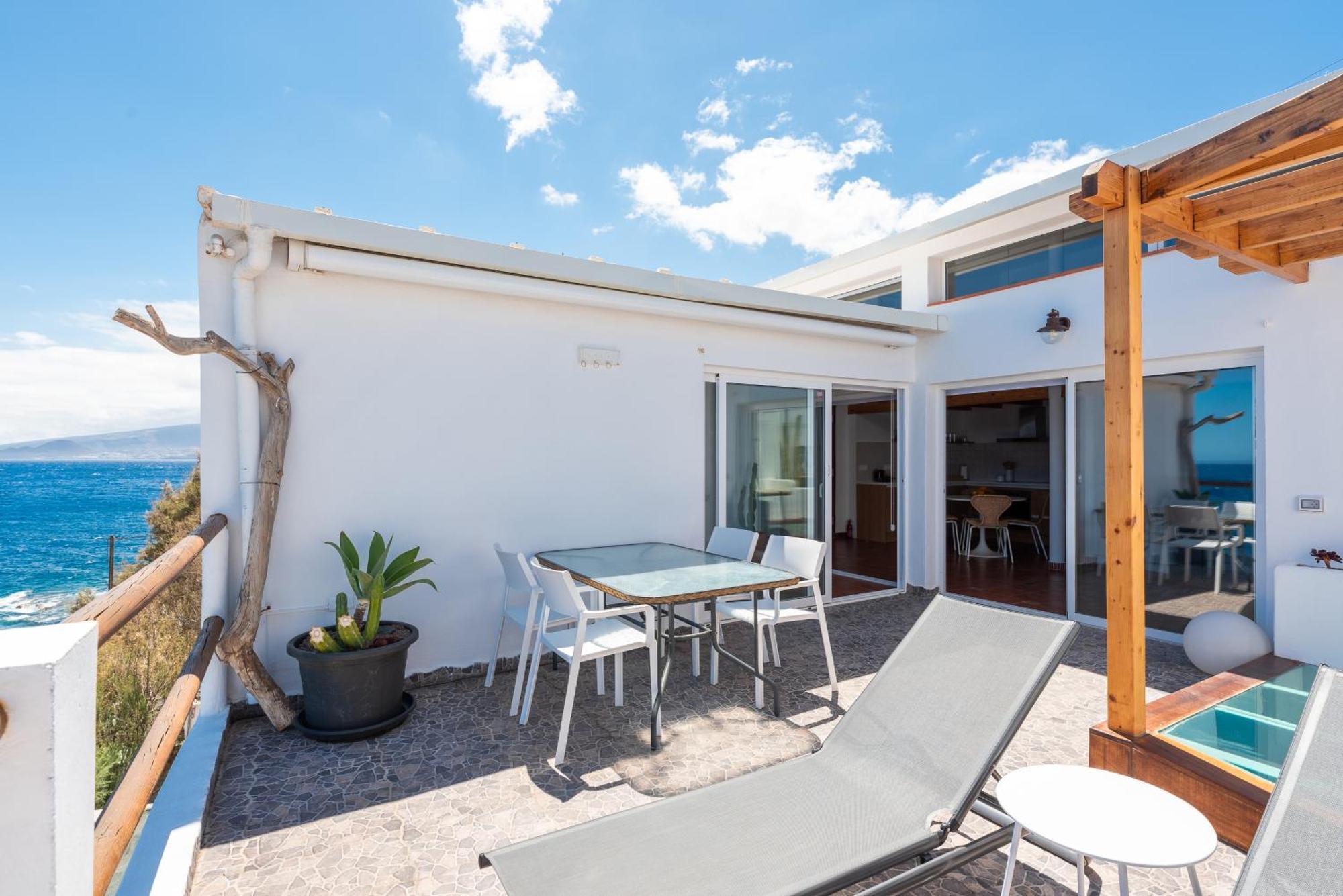 Luminous Loft Apartment Next To The Atlantic Ocean Radazul Exterior photo